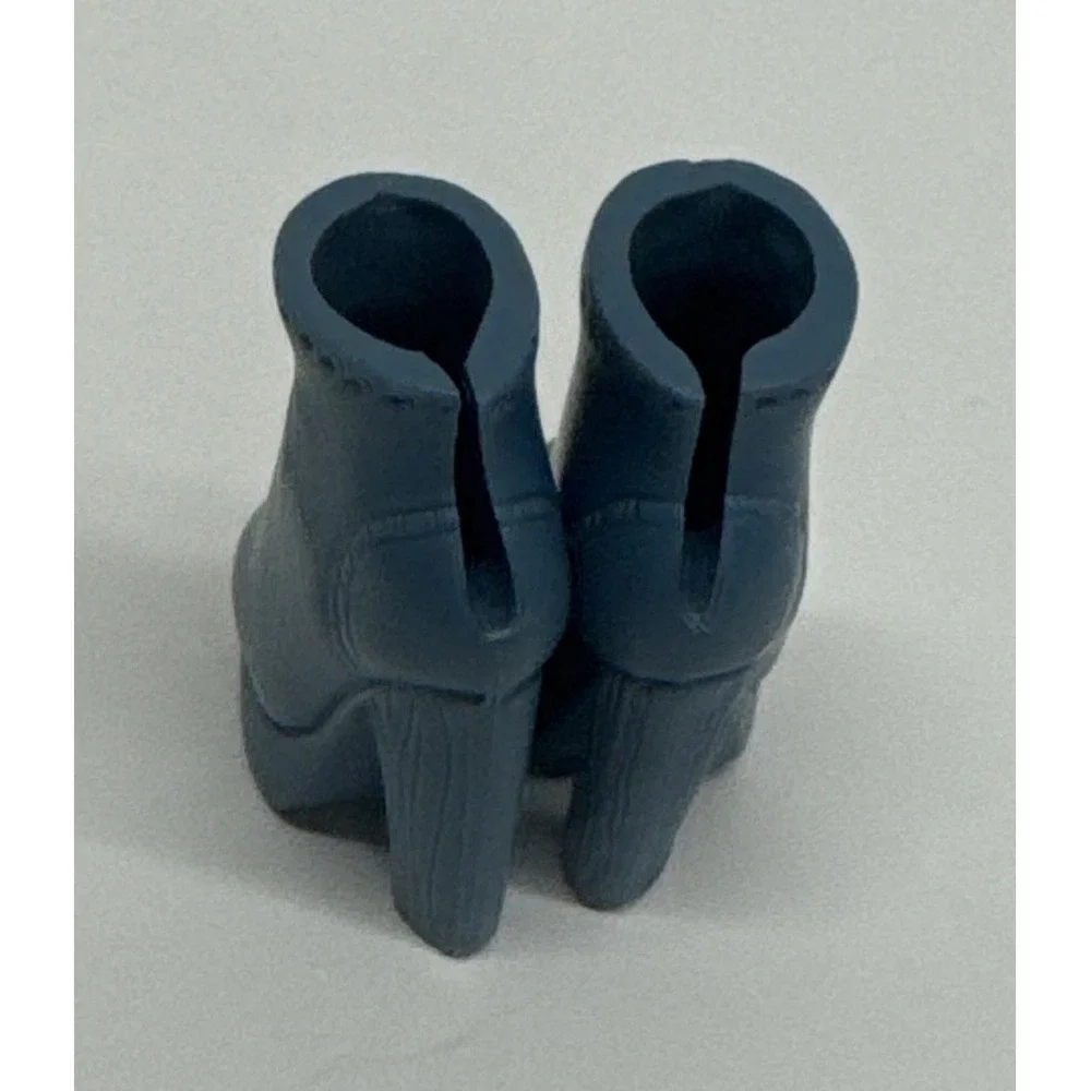 Barbie Shoes- Mattel Blue Heeled Boots Lace Up